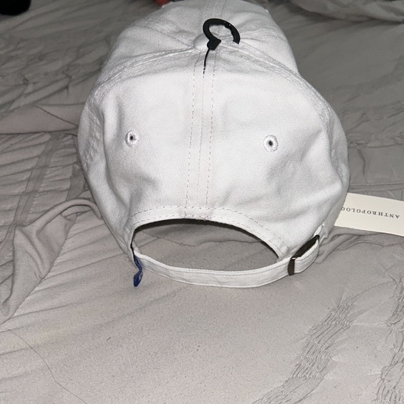 NWT LA Baseball Hat - Picture 2 of 3